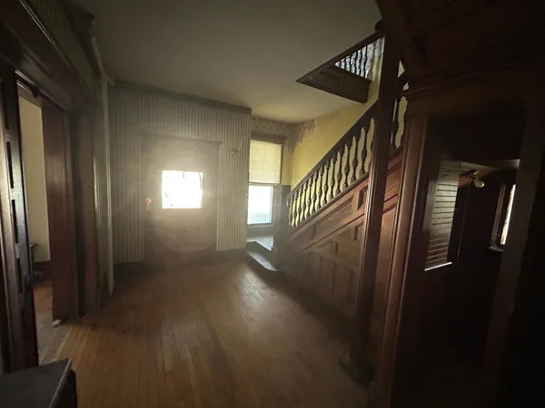 $49,900 | 304 South Broadway Avenue, Alden, MN 56009