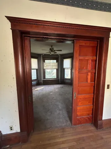 $59,900 | 304 South Broadway Avenue, Alden, MN 56009