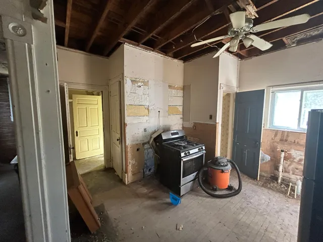 $59,900 | 304 South Broadway Avenue, Alden, MN 56009