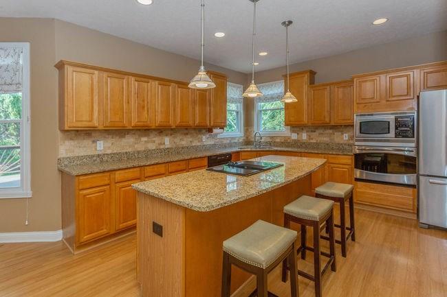 10110 Bent Tree Lane Fishers, IN 46037 - Photo 5 of 36 Gallery Image 5