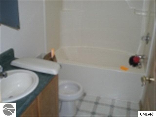 2780 East Bombay Road Midland, MI 48642 - Photo 3 of 9 1771995-2.JPG