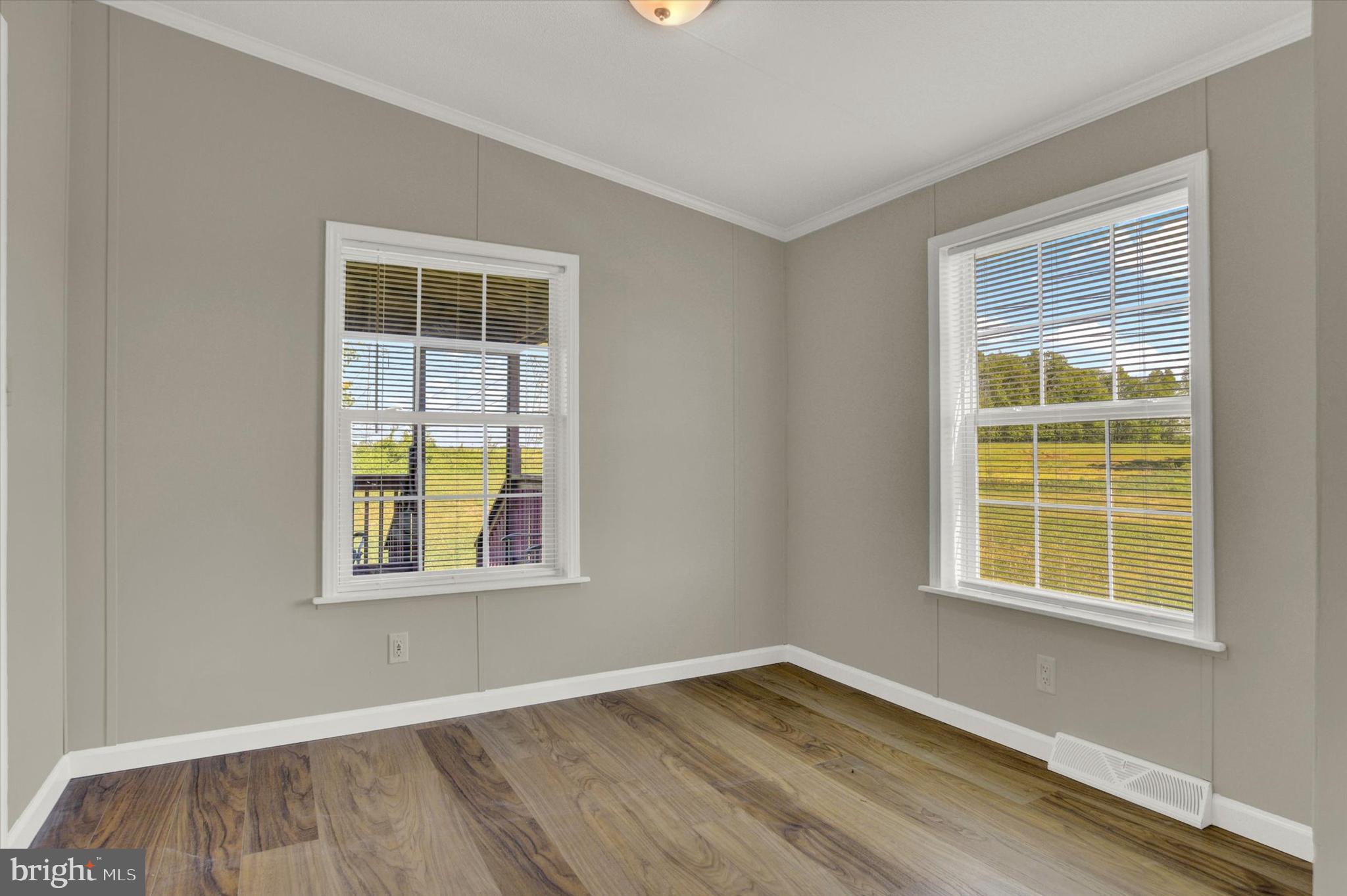 318 Rim Road Elizabethtown, PA 17022 - Photo 11 of 28 Gallery Image 11