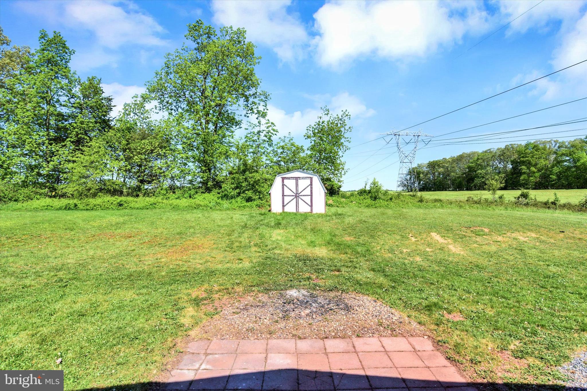 318 Rim Road Elizabethtown, PA 17022 - Photo 24 of 28 Gallery Image 24