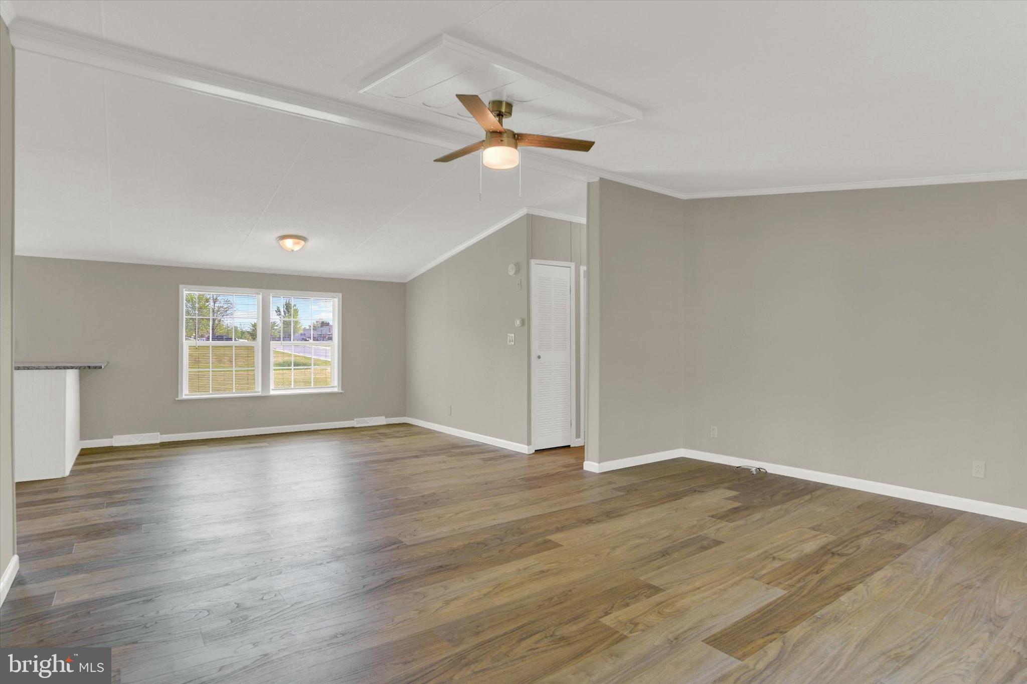 318 Rim Road Elizabethtown, PA 17022 - Photo 5 of 28 Gallery Image 5