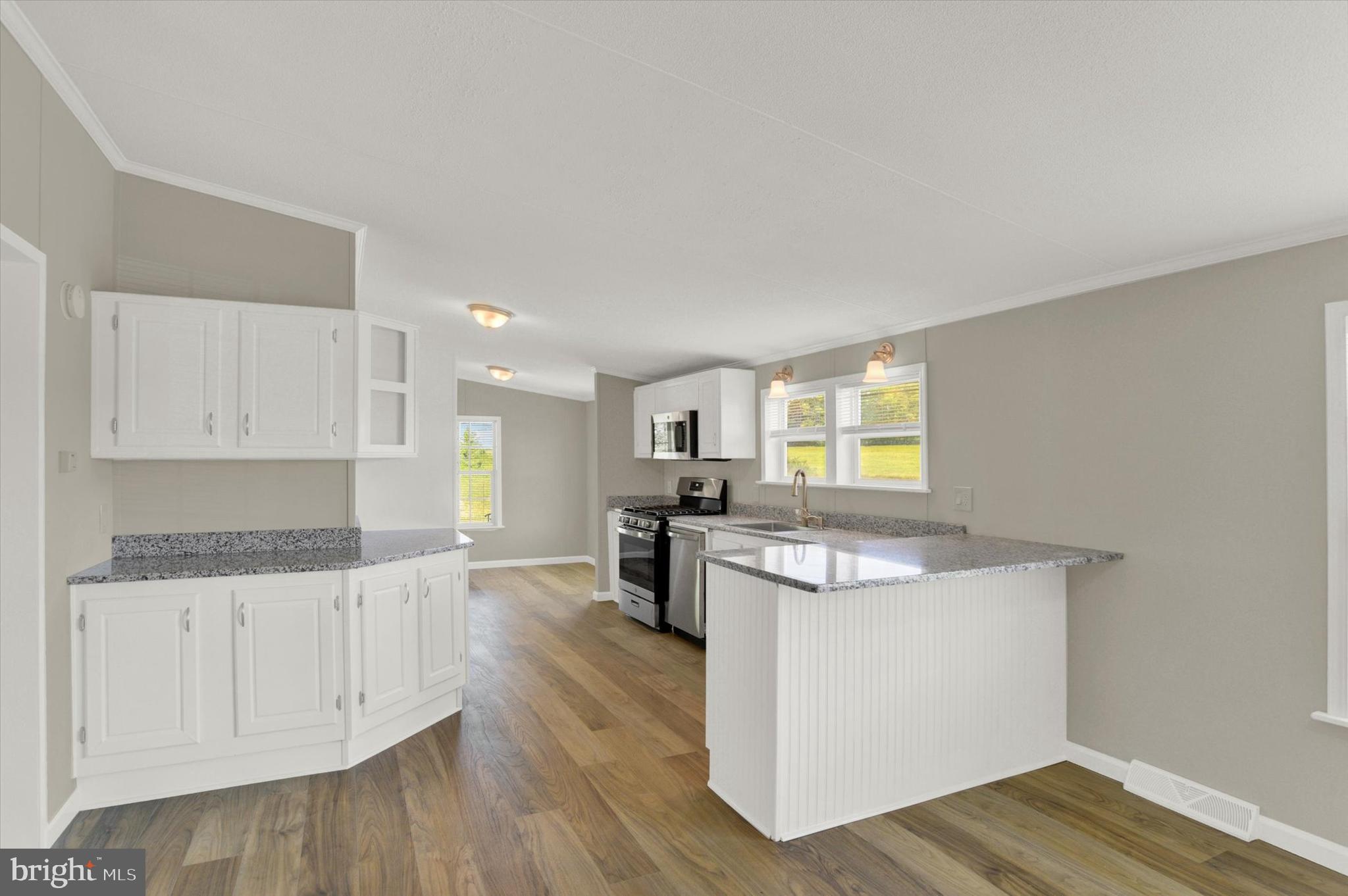 318 Rim Road Elizabethtown, PA 17022 - Photo 9 of 28 Gallery Image 9