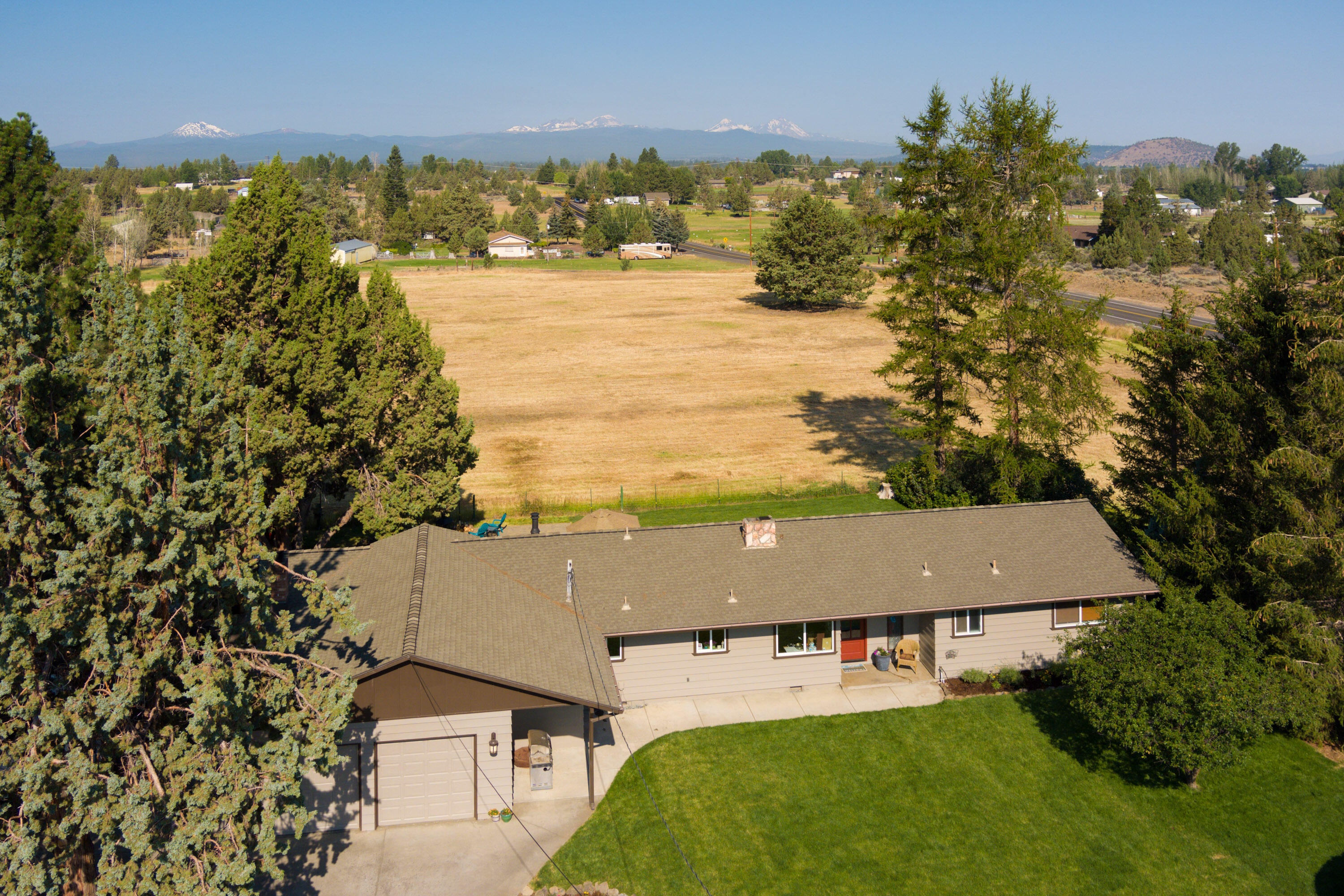61365 Ward Road Bend, OR 97702 - Photo 3 of 71 TPark_1106_072622
