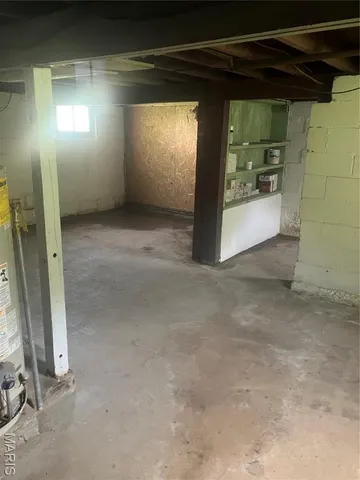 $1,050 | 620 Sheppard Street, Alton, IL 62002