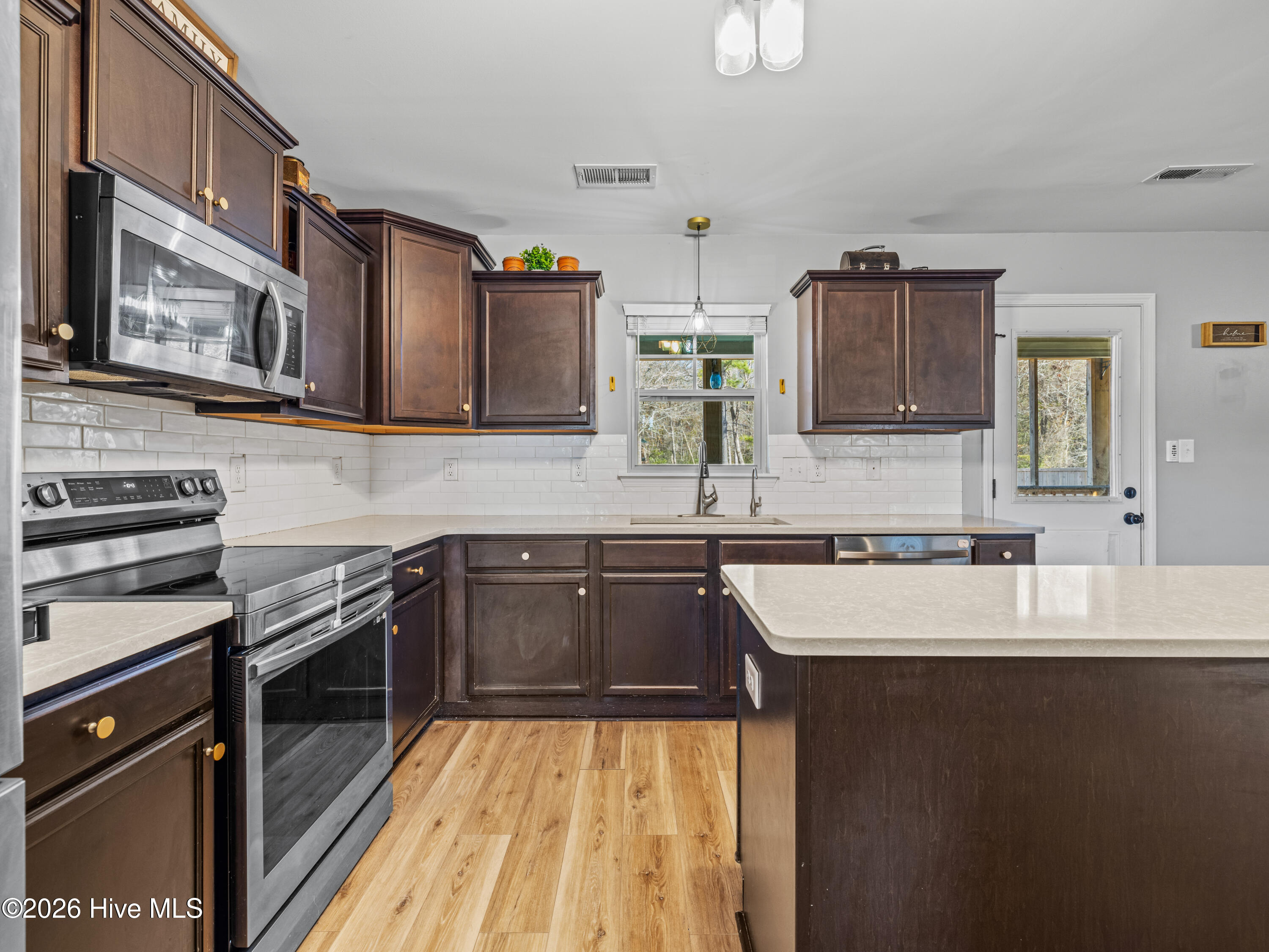 212 Tappi Terrace Hubert, NC 28539 - Photo 20 of 68 025A5305