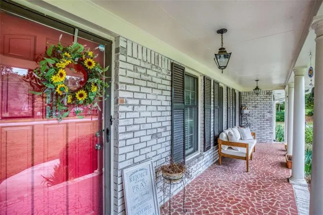 $374,000 | 2173 Timber Lane, Snellville, GA 30078