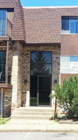 $985 | 417 South Wasson Lane, Unit 206, River Falls, WI 54022