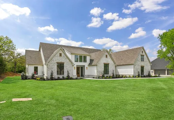 $1,125,000 | 1716 Private, Burleson, TX 76028