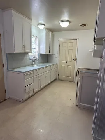 $324,000 | 3668 Lowry Drive, North Highlands, CA 95660