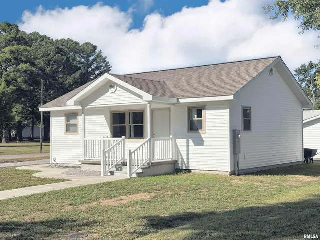 $115,000 | 214 Lincoln Street, Royalton, IL 62983