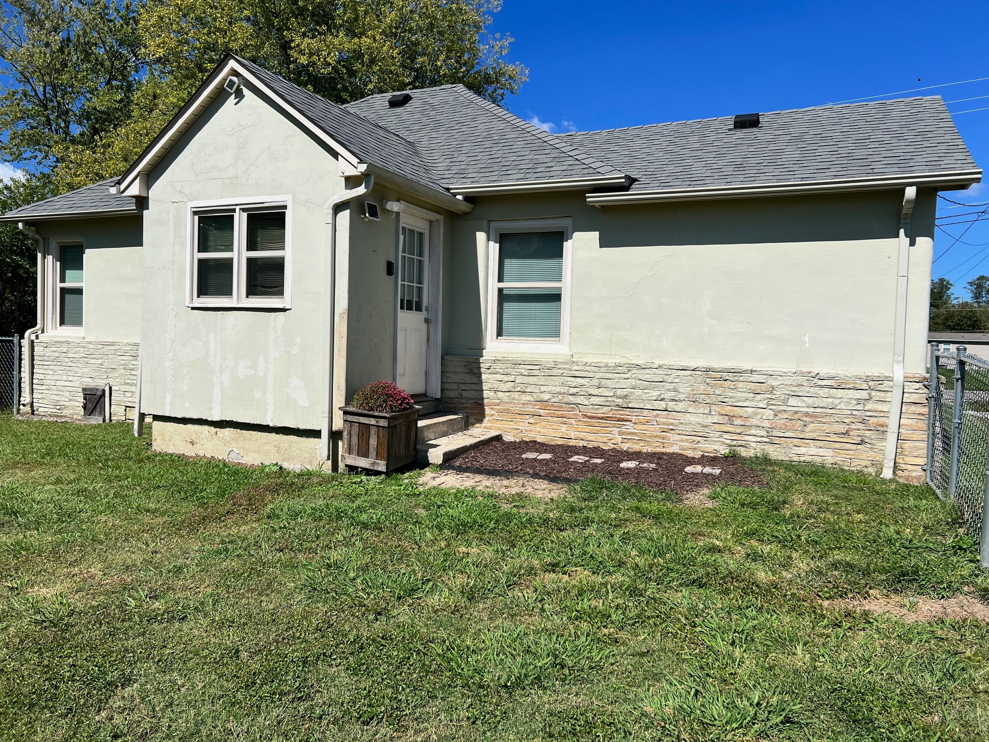 431 Elm Street Baxter, TN 38544 - Photo 22 of 22 a view of backyard of house