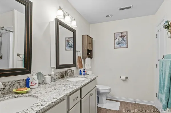 $280,000 | 1557 Willow Shore Drive, Scottsburg, IN 47170