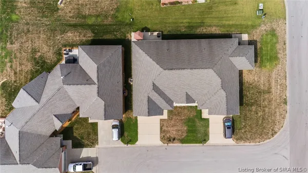$280,000 | 1557 Willow Shore Drive, Scottsburg, IN 47170