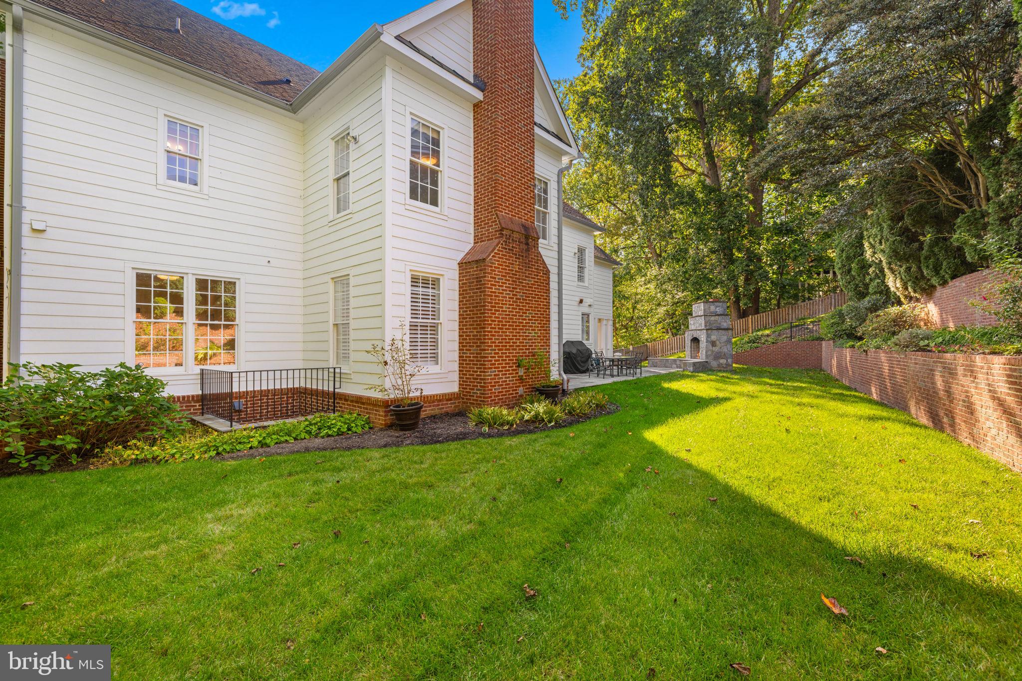 1918 Valley Wood Road McLean, VA 22101 - Photo 15 of 39 Gallery Image 15