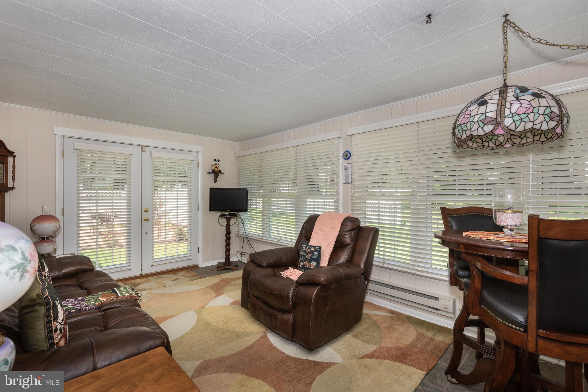 40 Greenvale Road Westminster, MD 21157 - Photo 12 of 45 Sun/Florida Room has electric baseboard heat