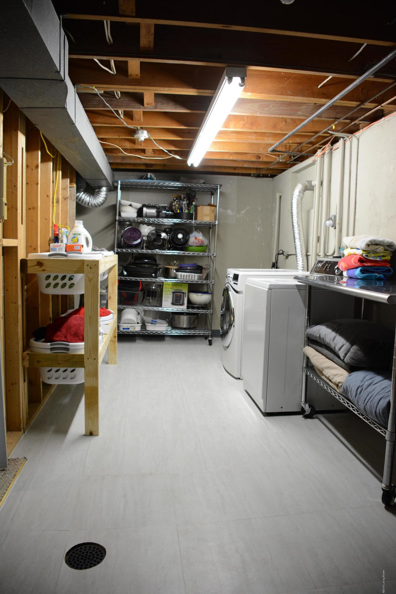 1037 Clayborne Road Louisville, KY 40214 - Photo 29 of 32 Utility room 1