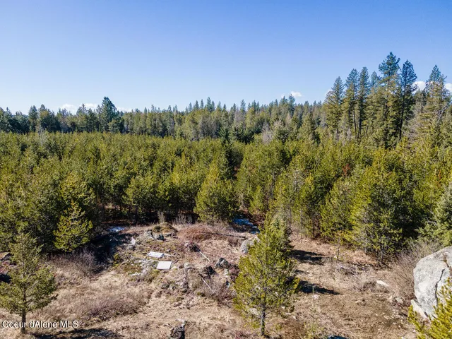 $1,200,000 | 28789 Highway 95, Athol, ID 83801
