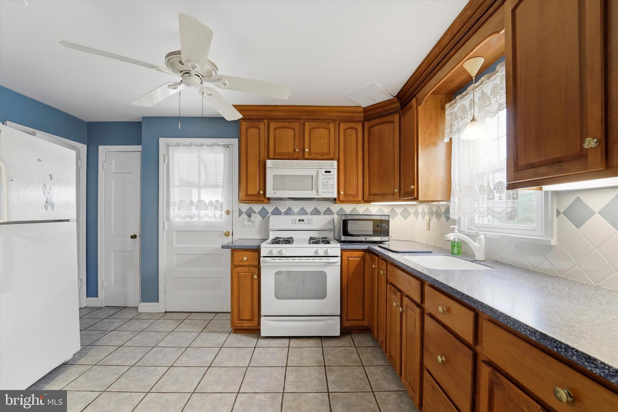 961 Westfield Road Springfield, PA 19064 - Photo 12 of 40
