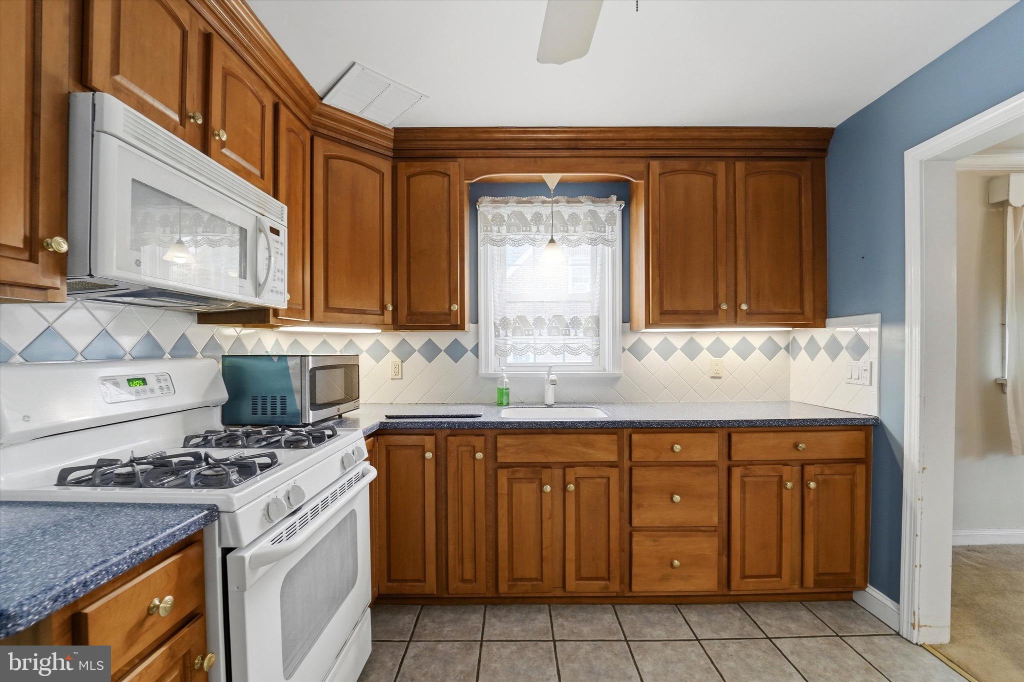961 Westfield Road Springfield, PA 19064 - Photo 14 of 40