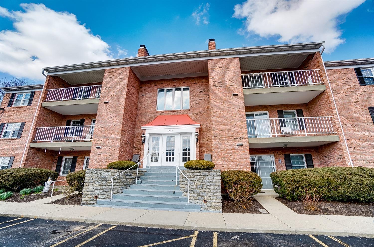 5346 Werk Road, Unit D7 Cincinnati, OH 45248 - Photo 1 of 34 Gallery Image 1