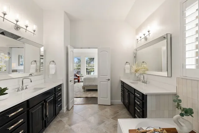 $779,000 | 5420 Cherokee Draw Road, Austin, TX 78738