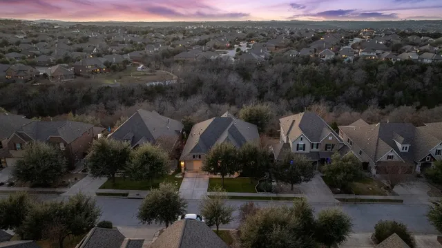 $779,000 | 5420 Cherokee Draw Road, Austin, TX 78738