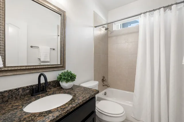 $779,000 | 5420 Cherokee Draw Road, Austin, TX 78738