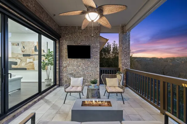 $779,000 | 5420 Cherokee Draw Road, Austin, TX 78738