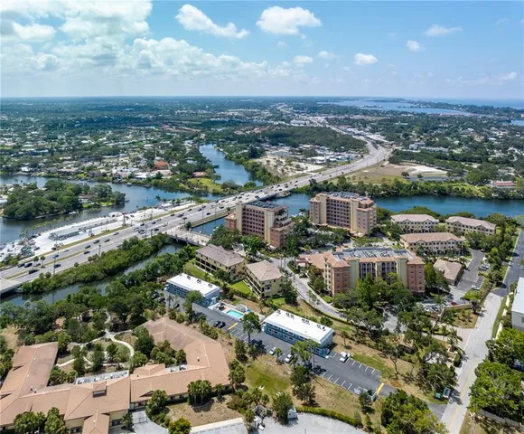 $1,350 | 1860 Phillippi Shores Drive, Unit 2B, Sarasota, FL 34231