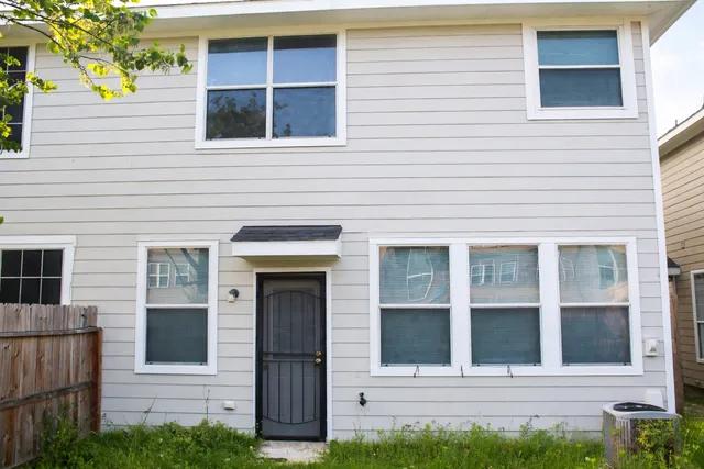 a view of house with front door