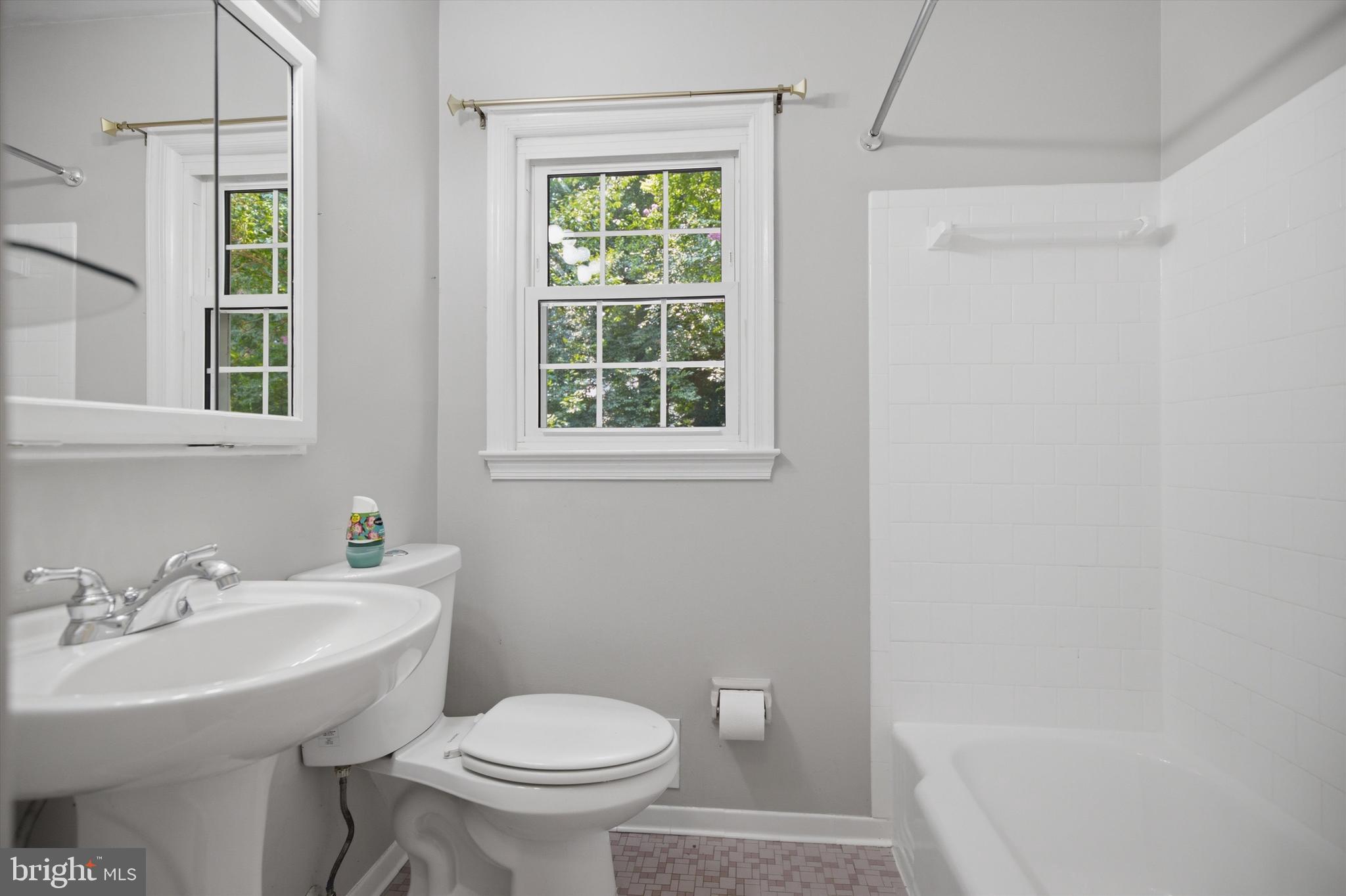 10614 Glenwild Road Silver Spring, MD 20901 - Photo 30 of 49 Gallery Image 30