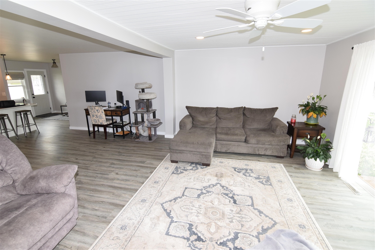 912 West Shore Road Bronson, MI 49028 - Photo 12 of 41
