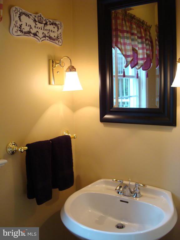 238 Browning Road Lancaster, PA 17602 - Photo 18 of 44