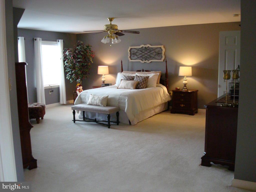 238 Browning Road Lancaster, PA 17602 - Photo 20 of 44