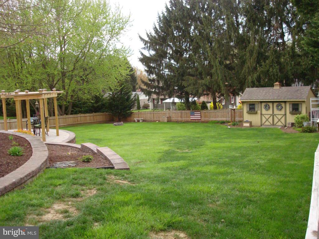 238 Browning Road Lancaster, PA 17602 - Photo 42 of 44