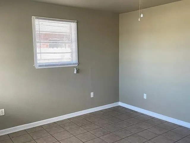 $1,500 | 3605 Kings Drive, Chalmette, LA 70043