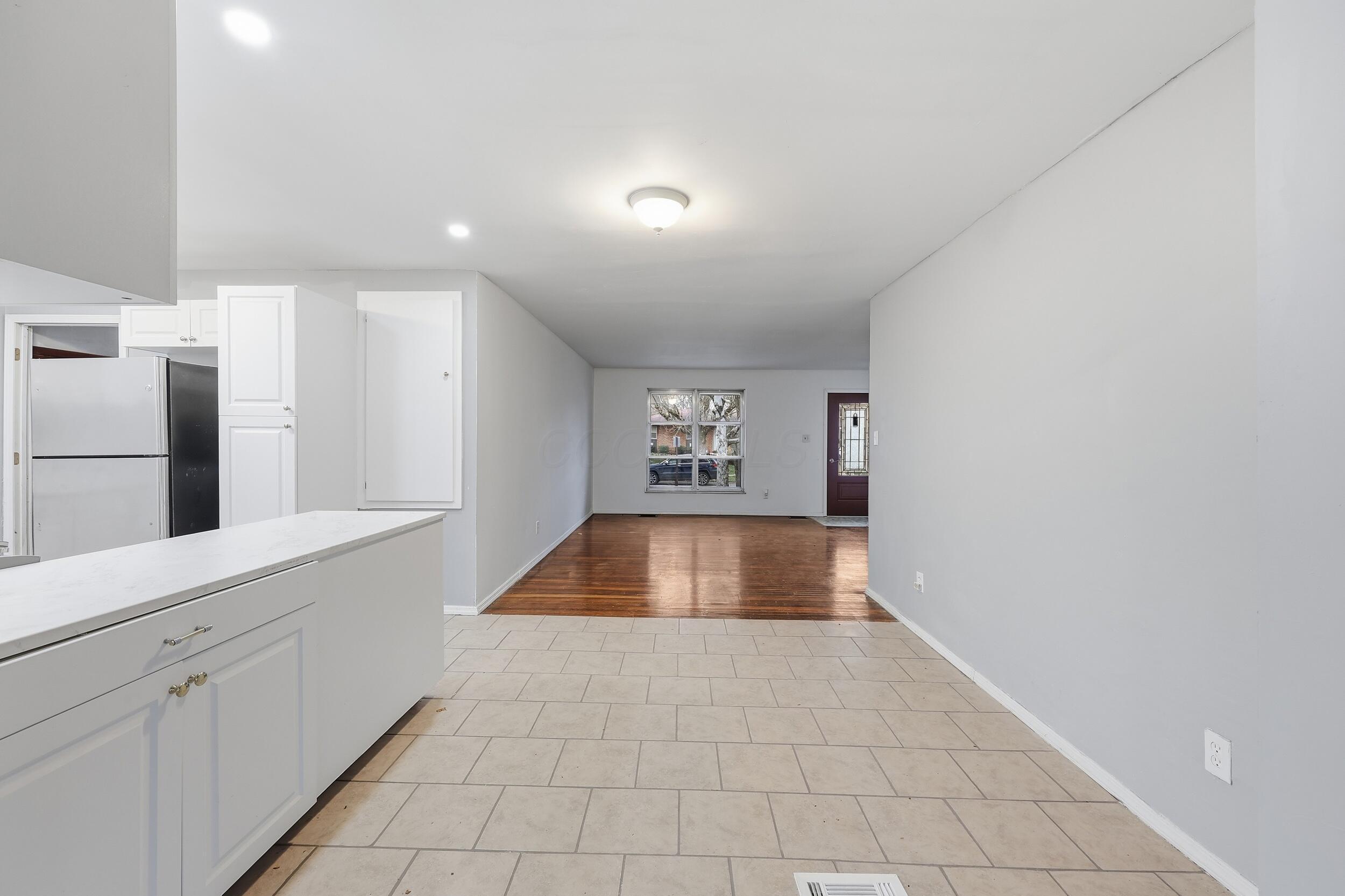 1485 Norma Road Columbus, OH 43229 - Photo 9 of 31 New Tile Flooring