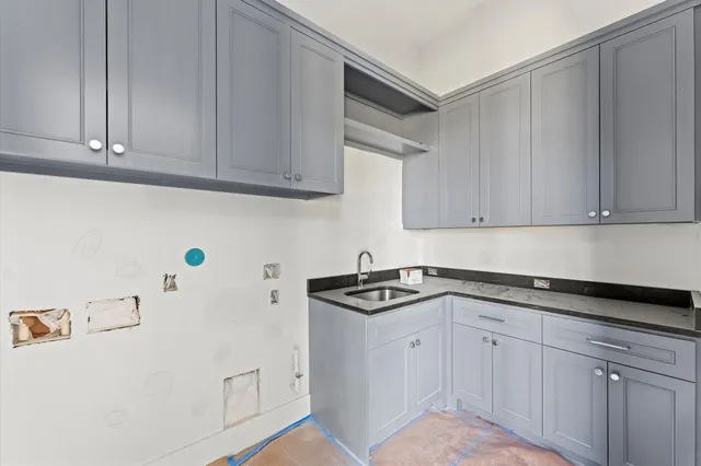 $2,100,000 | 406 Columbia Street, Houston, TX 77007