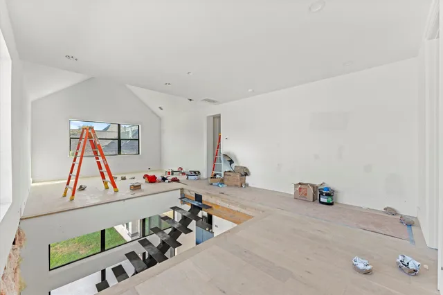 $2,100,000 | 406 Columbia Street, Houston, TX 77007