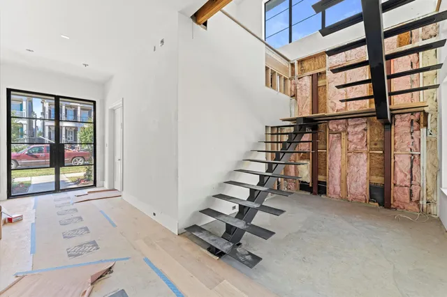 $2,100,000 | 406 Columbia Street, Houston, TX 77007