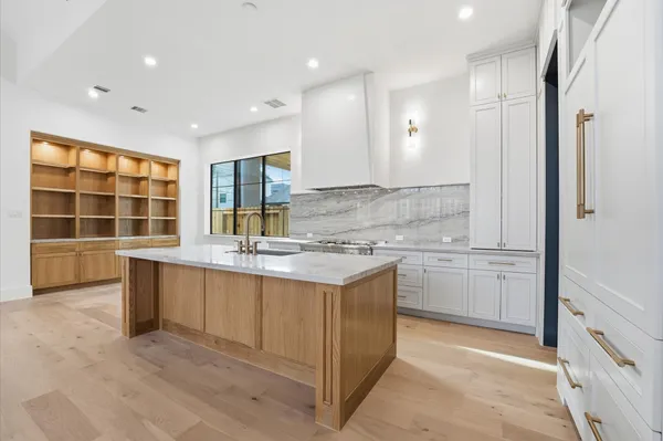 $2,100,000 | 406 Columbia Street, Houston, TX 77007