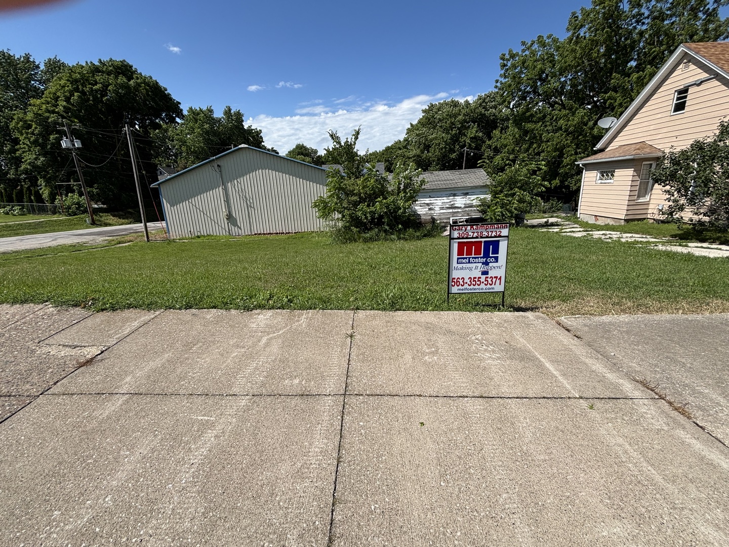 407 10th Avenue Orion, IL 61273 - Photo 1 of 5