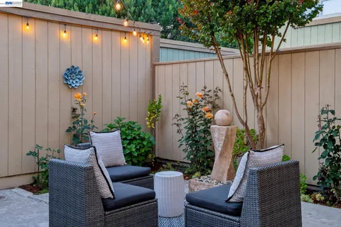 $695,000 | Bay Farm Island, Alameda, CA 94502