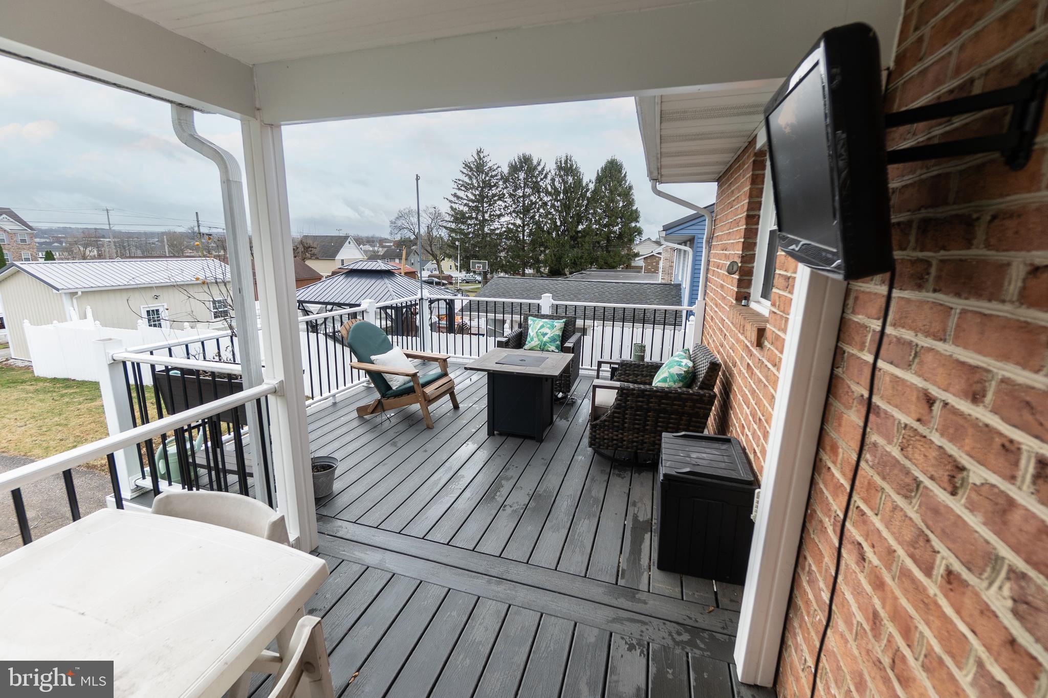 717 East Walnut Street Hanover, PA 17331 - Photo 3 of 21 a view of a balcony with chairs