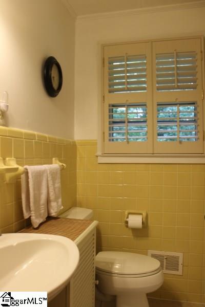 609 Thomas Road Pickens, SC 29671 - Photo 20 of 29