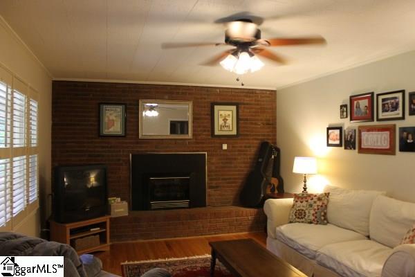 609 Thomas Road Pickens, SC 29671 - Photo 4 of 29