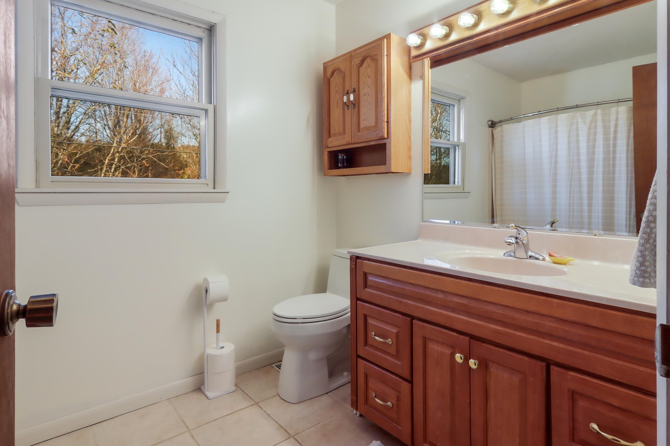 10555 Center Road Traverse City, MI 49686 - Photo 31 of 47 1949927-bd7908e8-1791-4621-b47c-6c0975913499.JPG